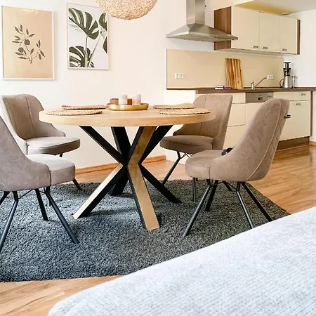 펜션 Genuss - Im Weindorf An Der Mosel