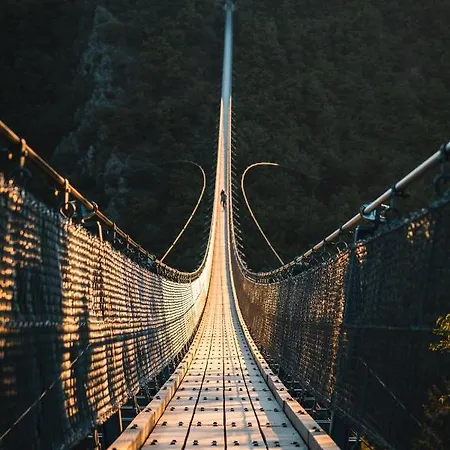 Genuss - Im Weindorf An Der Mosel *