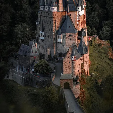 Genuss - Im Weindorf An Der Mosel 펜션 *